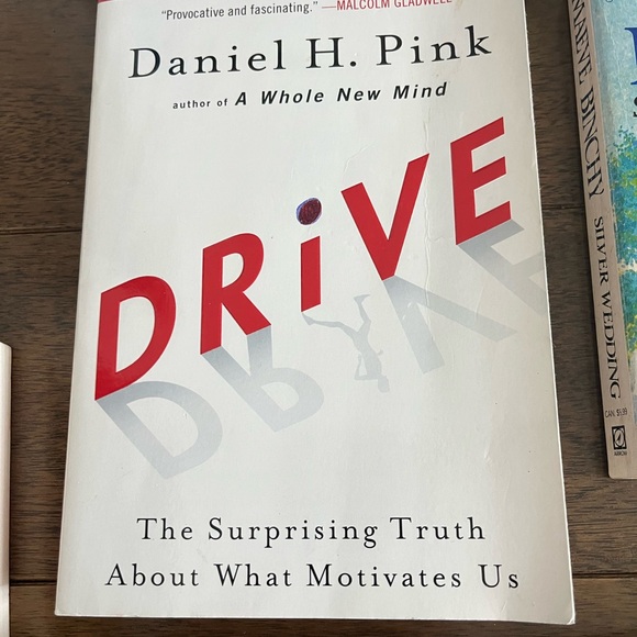 A package of 6 great books - Picture 2 of 8